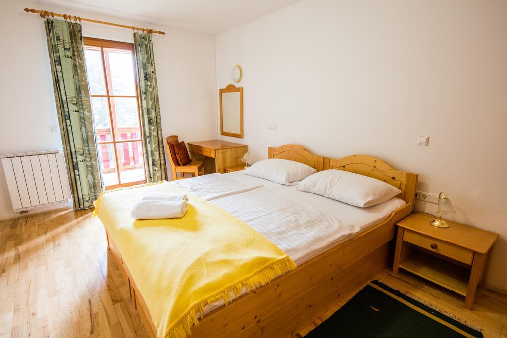 Apartments Mariborsko Pohorje Hocko Pohorje Bagian luar foto
